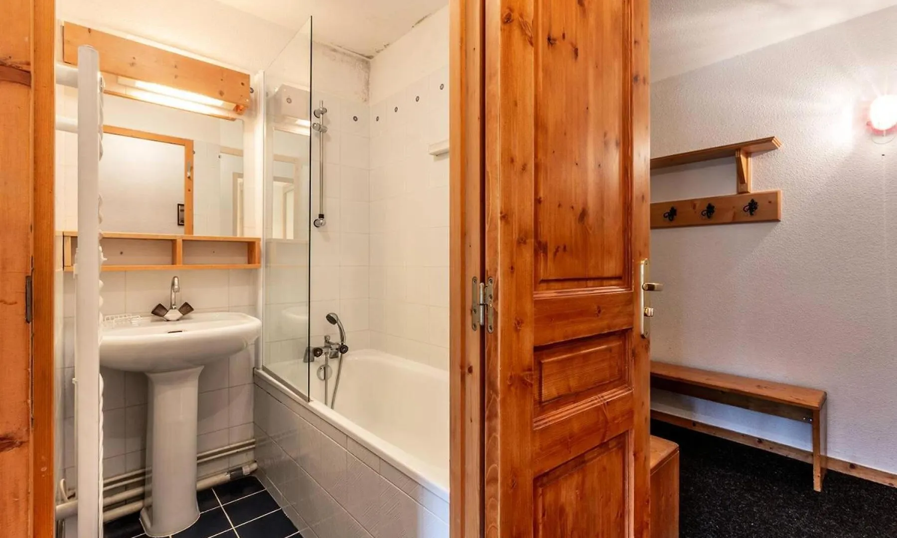 Residence Plattieres - Plattieres 38 Mae-4111 Les Allues 0*,  France
